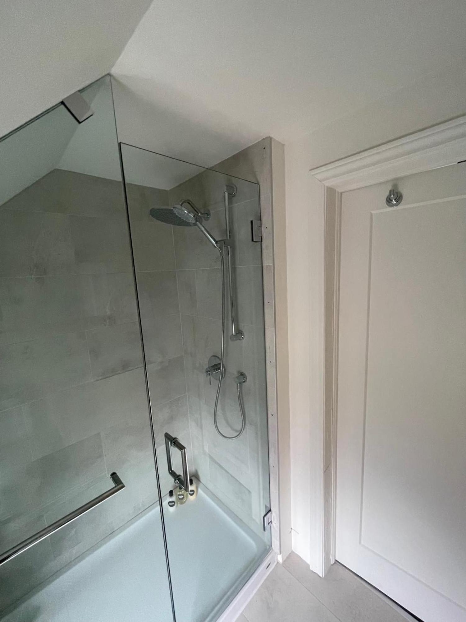 Welcome To The Flats Hotel North Suite เวลลิงตัน ภายนอก รูปภาพ
